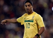 PG电子娱乐-绝杀之后，他走向空无一人的看台，德罗赞与芝加哥的无声契约