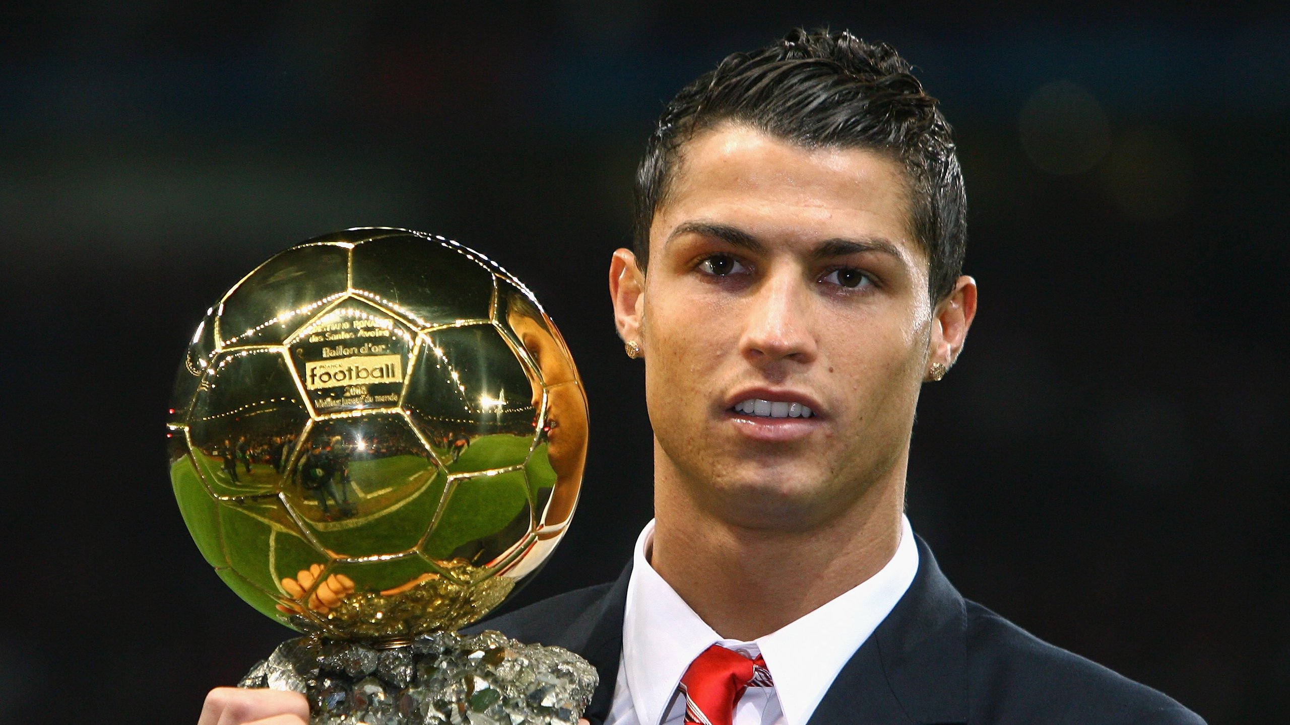 牙买加带走瑞典，劳塔罗带动全队节奏，足球世界的意外与必然