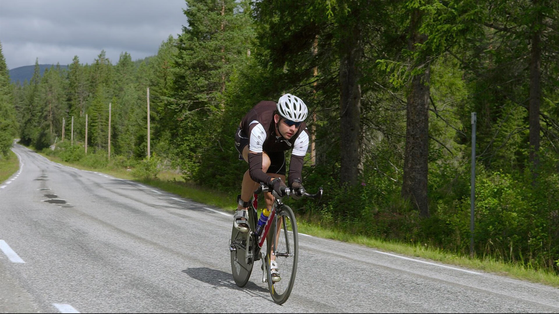 丹麦队横扫印尼队，桃田贤斗刷新纪录，羽坛新格局的诞生